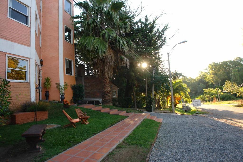 Posada Del Bosque Colonia del Sacramento Exterior foto